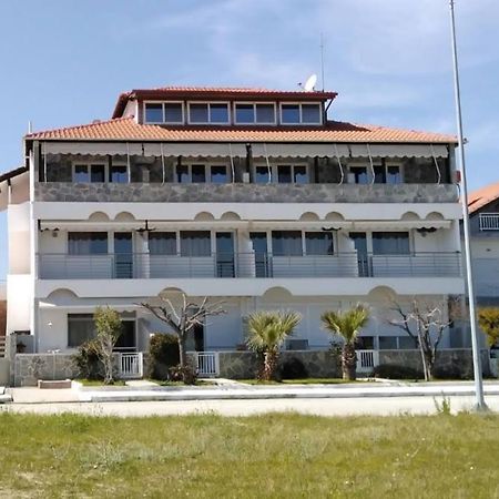Ermioni Apartments Nea Vrasna Bagian luar foto