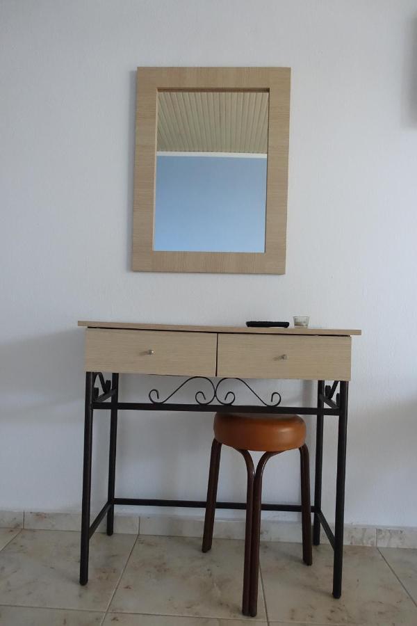 Ermioni Apartments Nea Vrasna Bagian luar foto