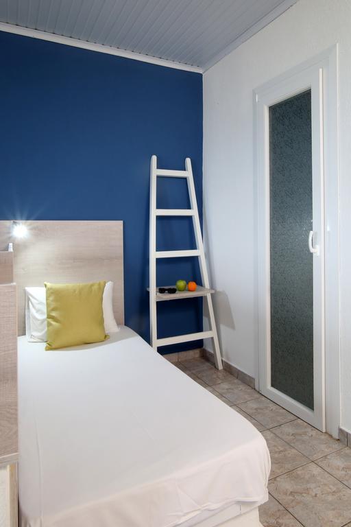 Ermioni Apartments Nea Vrasna Bagian luar foto