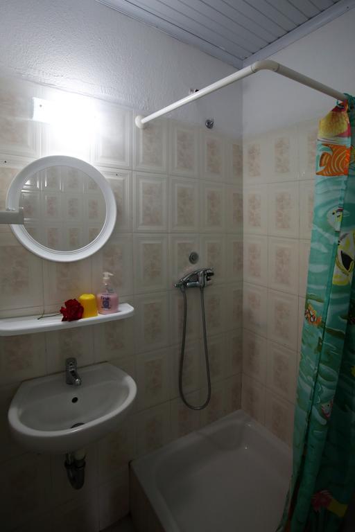 Ermioni Apartments Nea Vrasna Bagian luar foto
