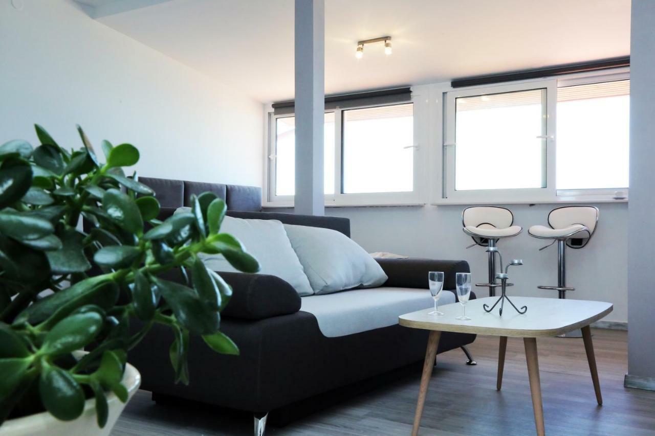 Ermioni Apartments Nea Vrasna Bagian luar foto